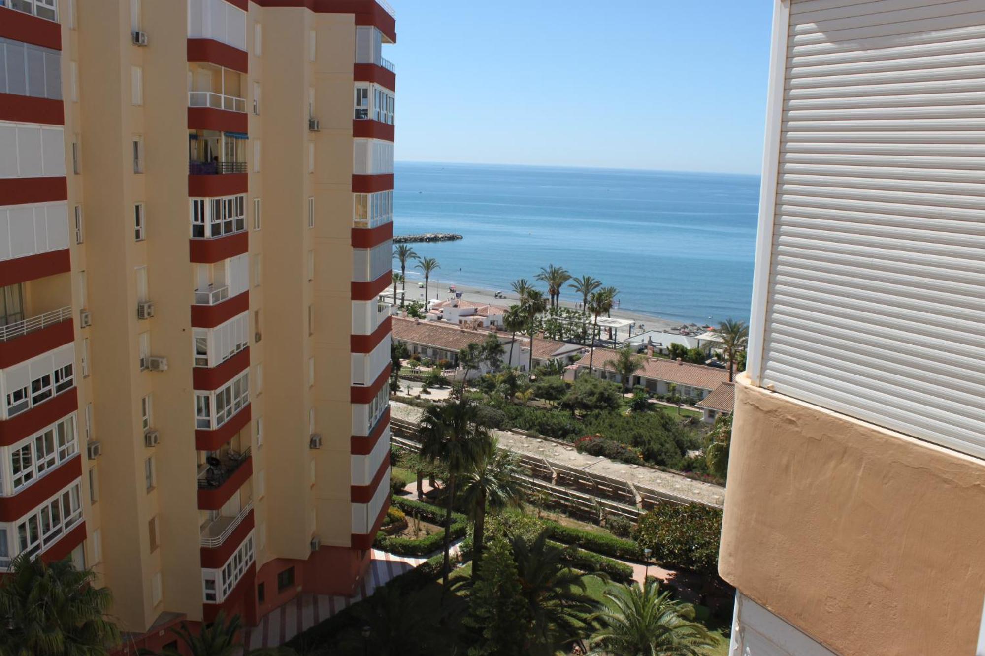 Apartamento Frente Al Mar Torrox Luaran gambar